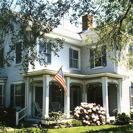 Isaiah Jones Homestead Bed And Breakfast Сандвич Екстериор снимка