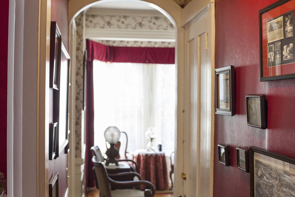 Isaiah Jones Homestead Bed And Breakfast Сандвич Екстериор снимка