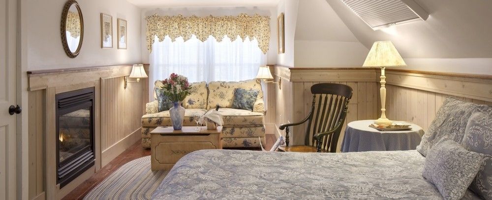 Isaiah Jones Homestead Bed And Breakfast Сандвич Екстериор снимка