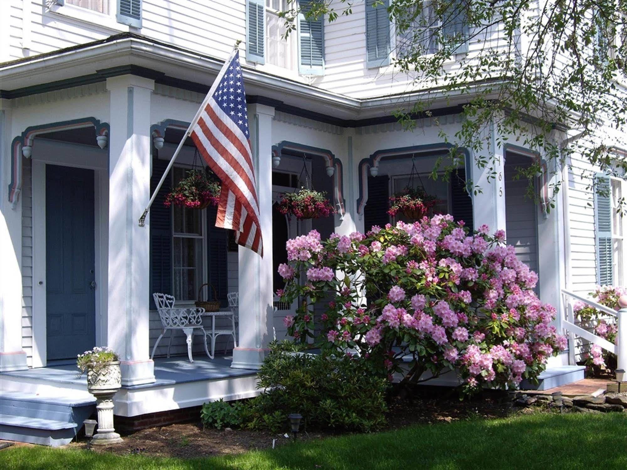 Isaiah Jones Homestead Bed And Breakfast Сандвич Екстериор снимка